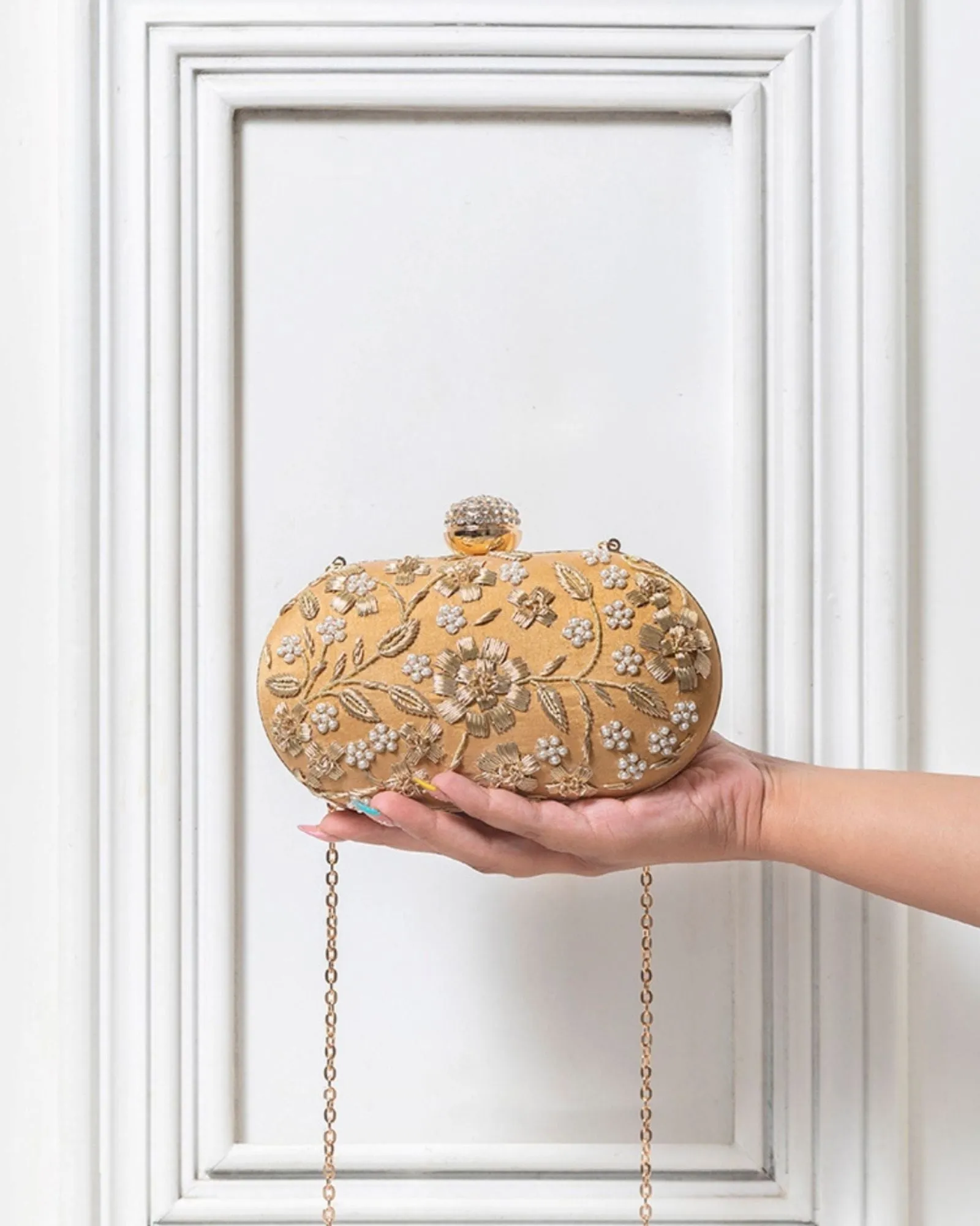 Baiza Hand Embroidered Clutch