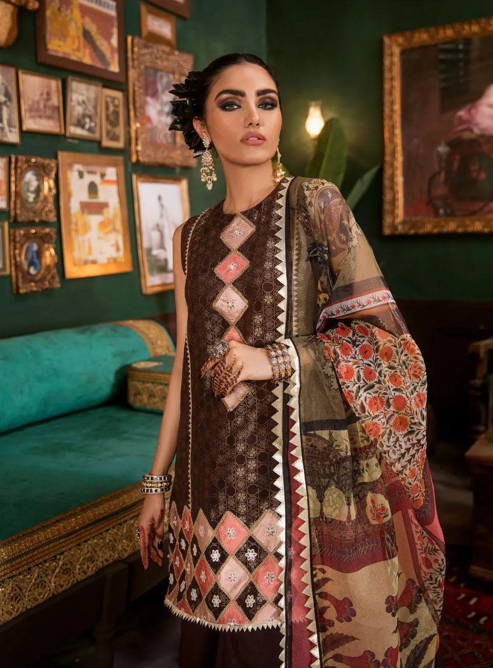 Cross Stitch Royal Secrets Jaquard Collection 2019 – Mughal Muraqqa B