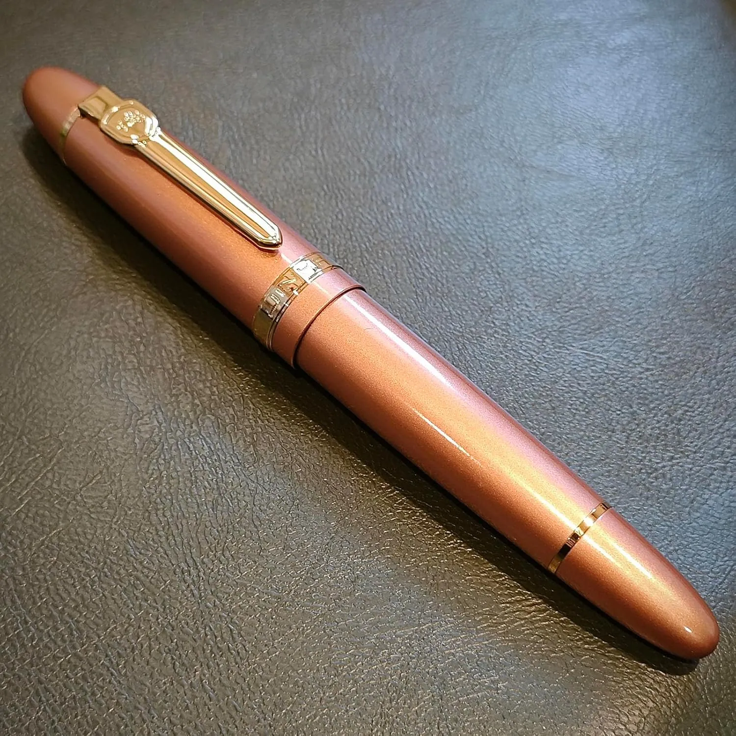 JH159 Rollerball and Ballpoint Pens (Champagne Gold Gold Clip)