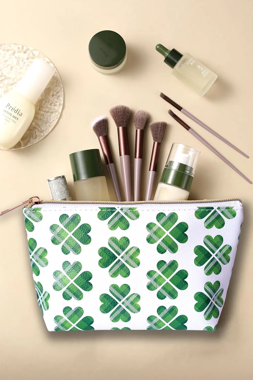 Makeup Bag for Women, PU Leather Cosmetic Bag, Waterproof Travel Toiletry Organizer Pouch (Four-leaf Clover - SMALL)